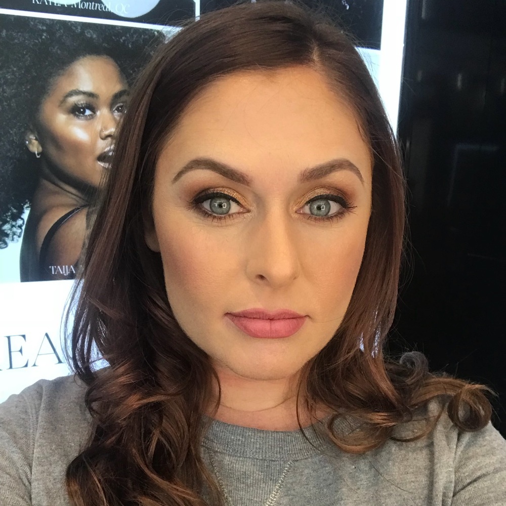 Meet your Posher, Janelle